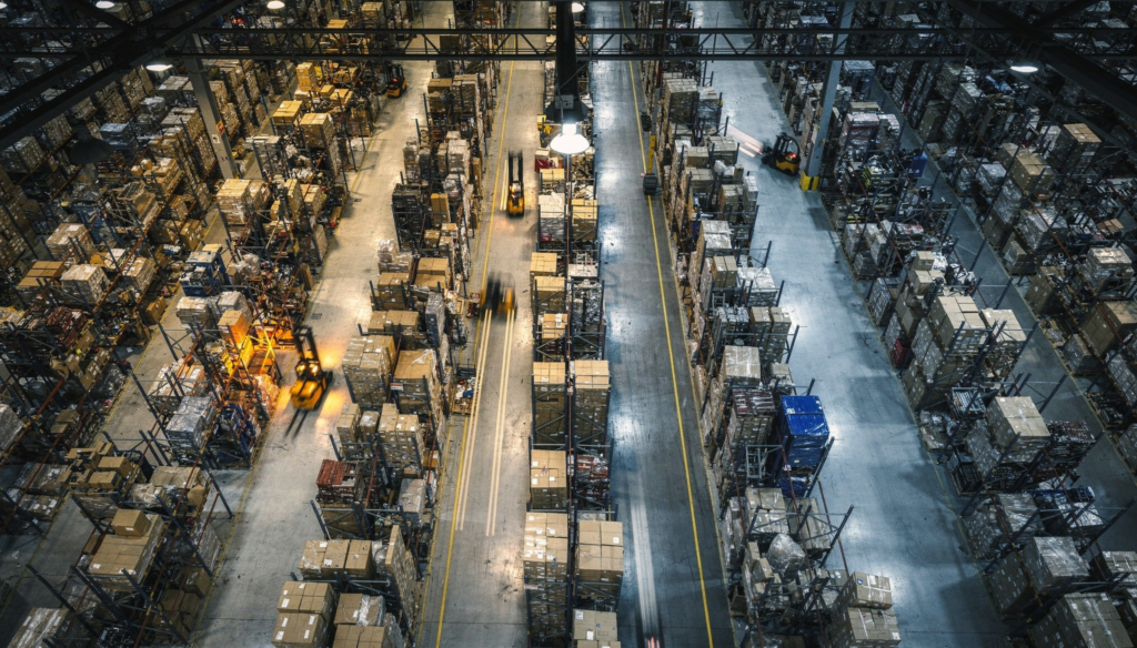 1. El Coste de Oportunidad: La Fragilidad del Viejo Mundo Lineal y la Trampa de los Silos